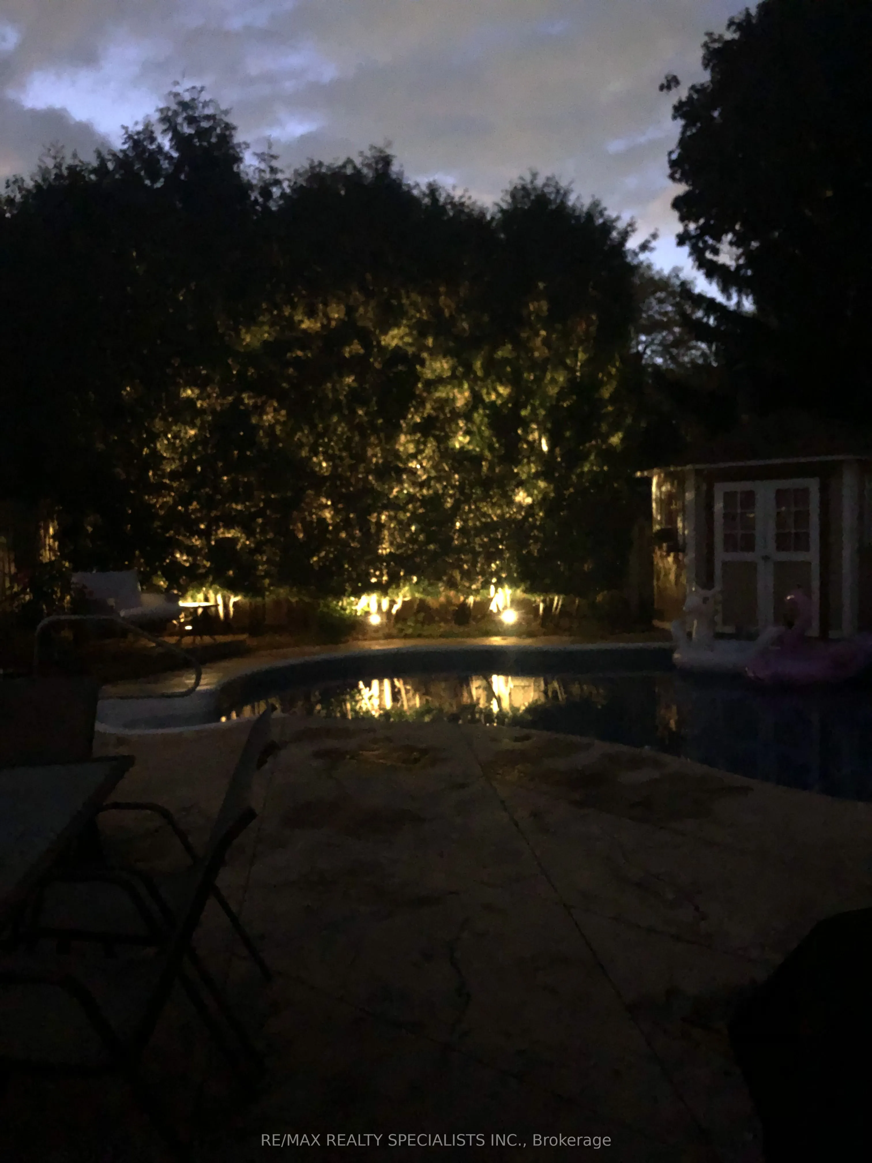 2917 Nipiwin Drive