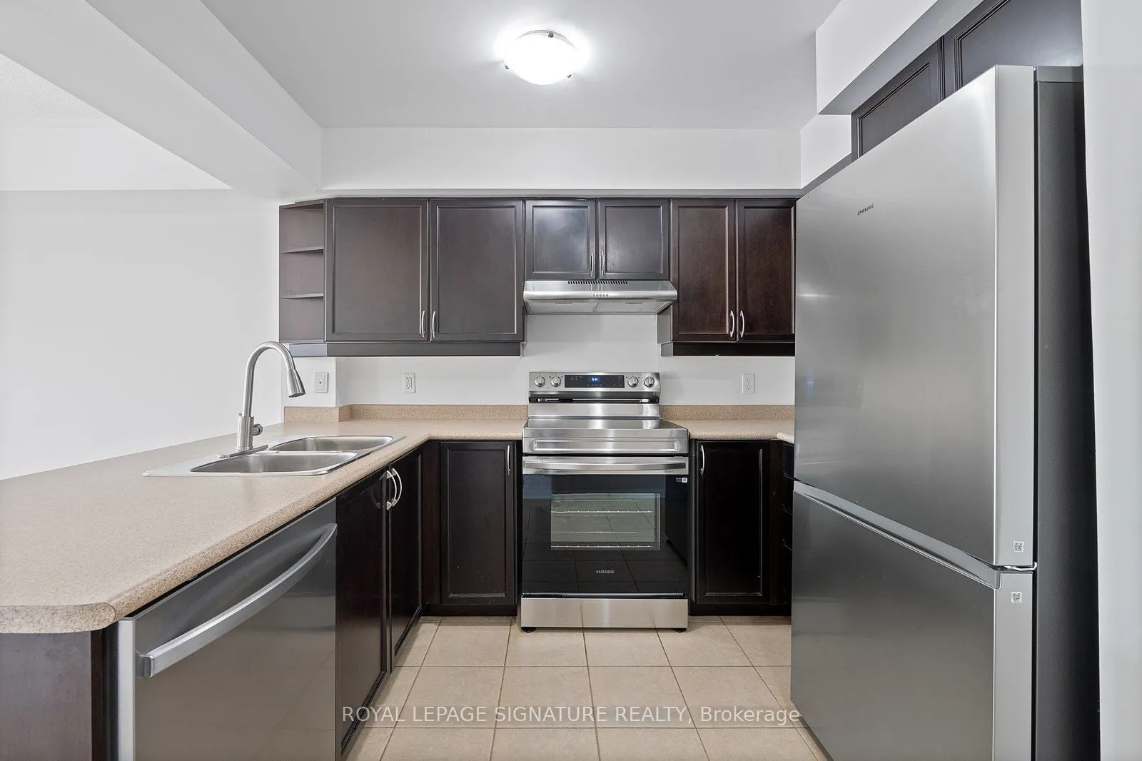 3070 Rotary Way, #216