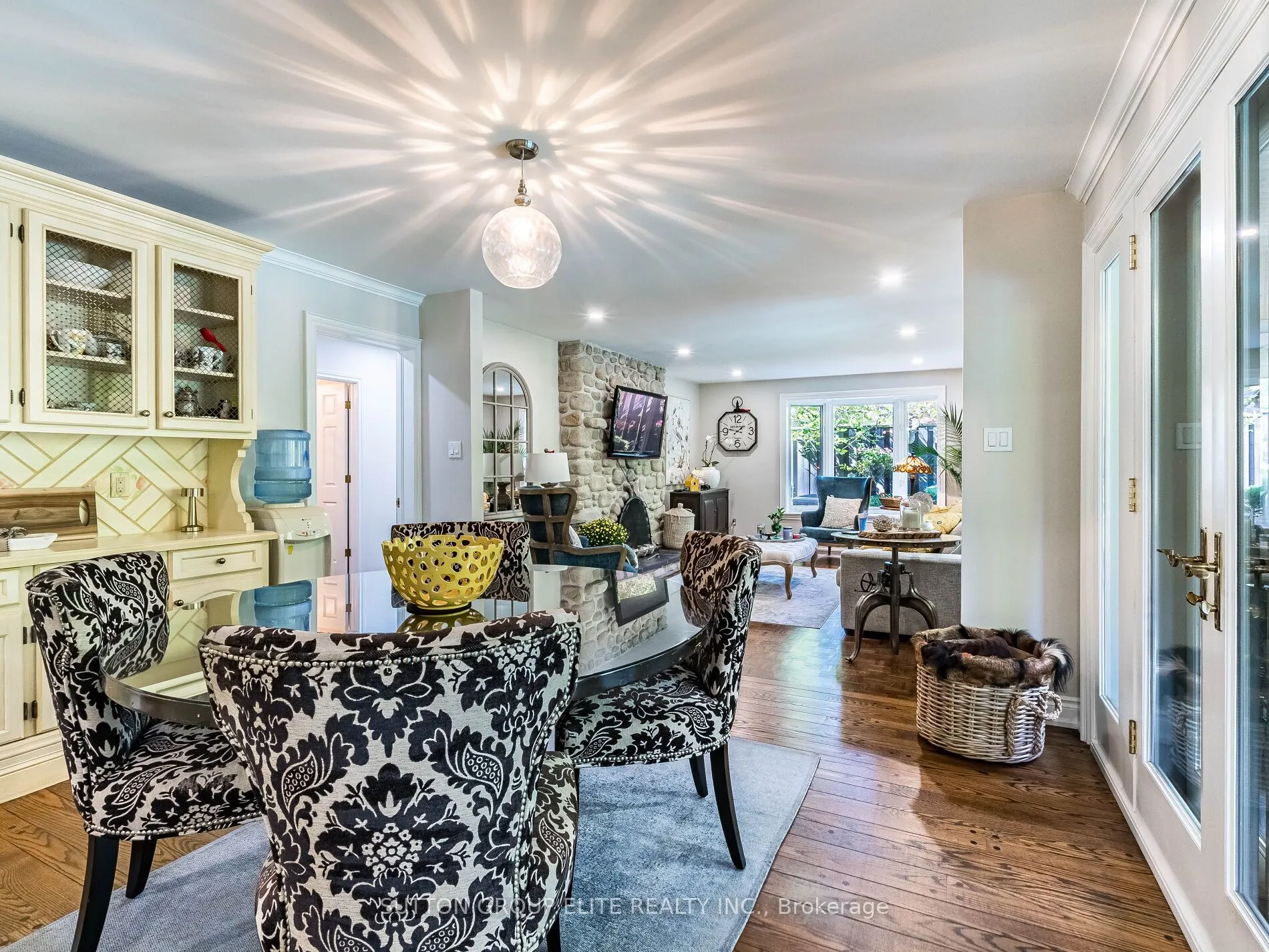 2269 Shardawn Mews