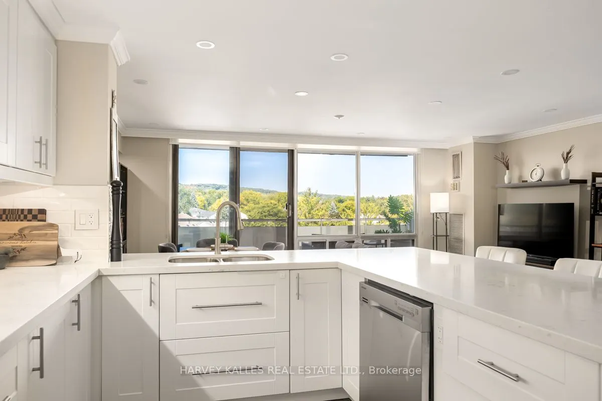 2055 Upper Middle Road, #609