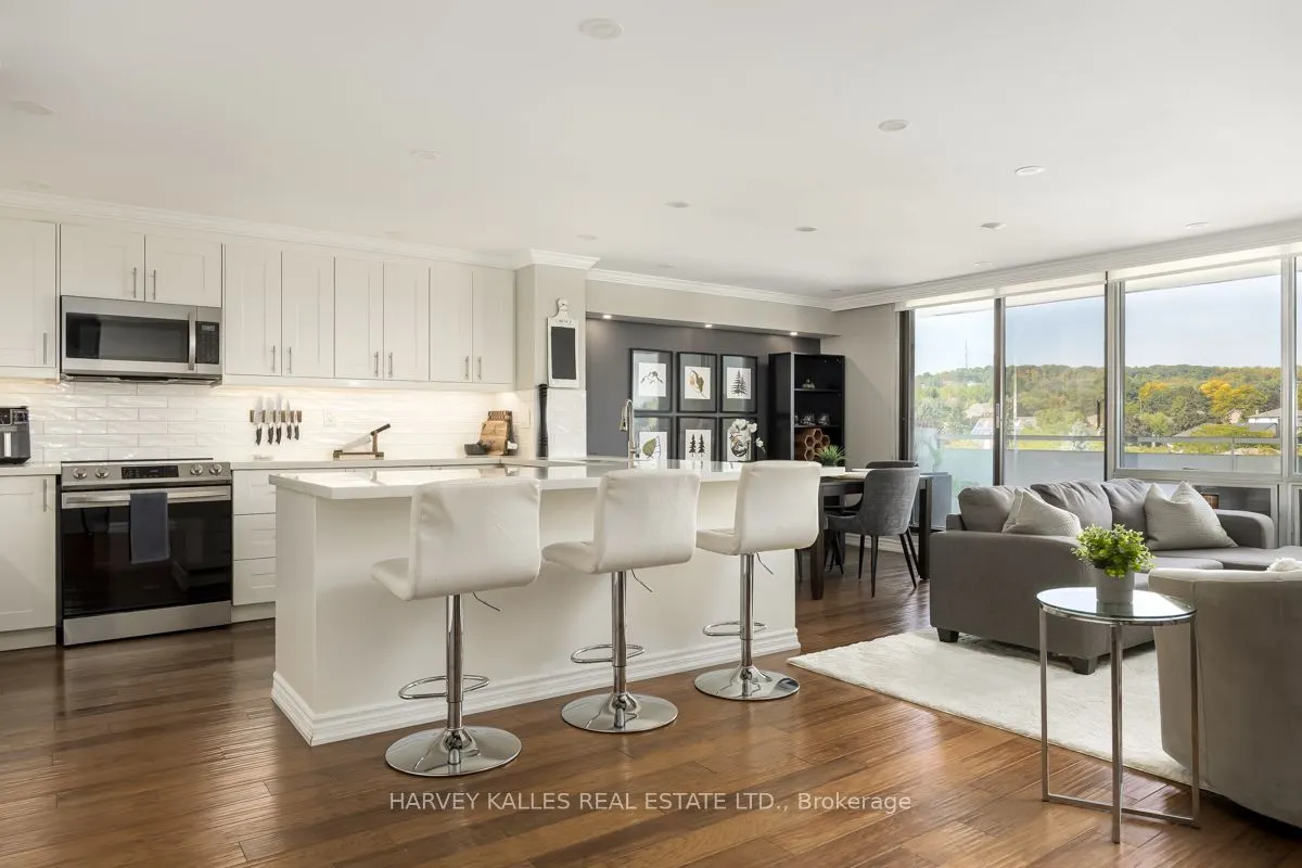2055 Upper Middle Road, #609