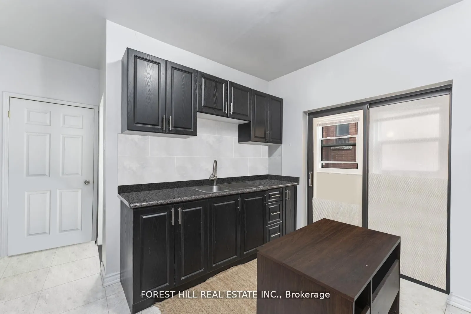 1046 Dovercourt Road