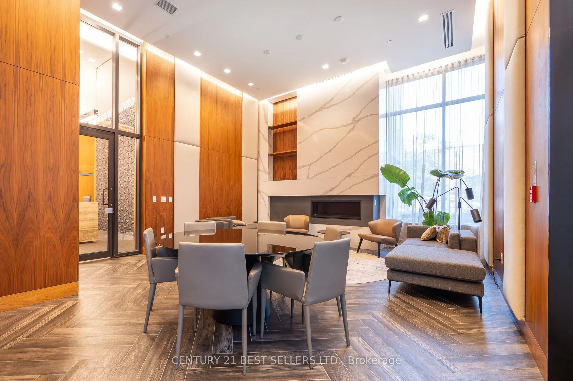 8 Ann Street, #308