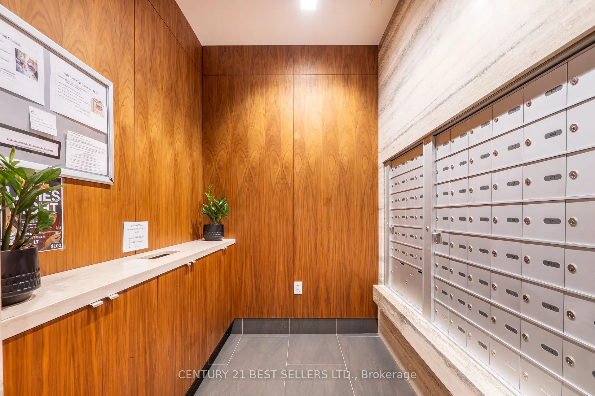 8 Ann Street, #308