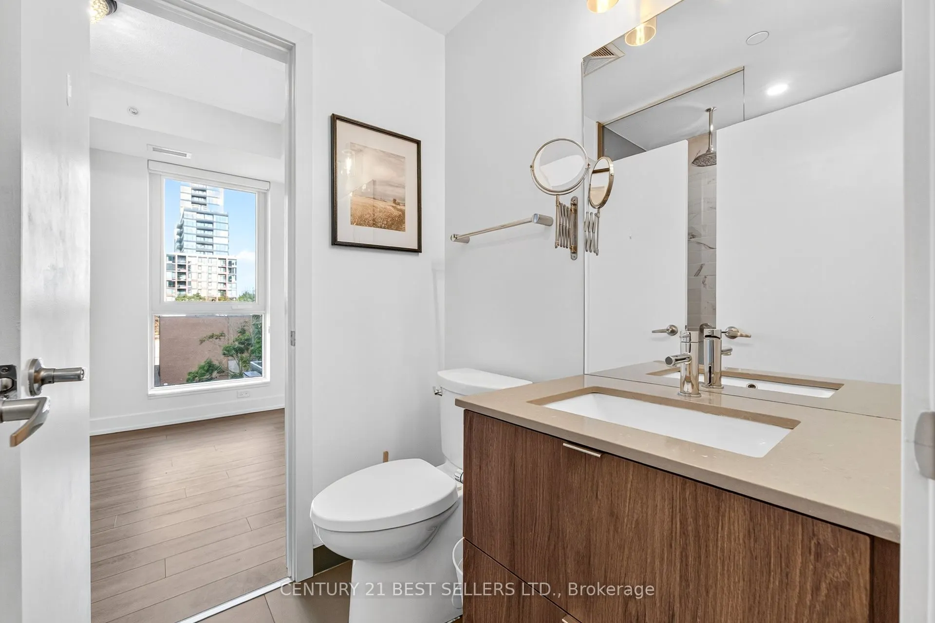 8 Ann Street, #308