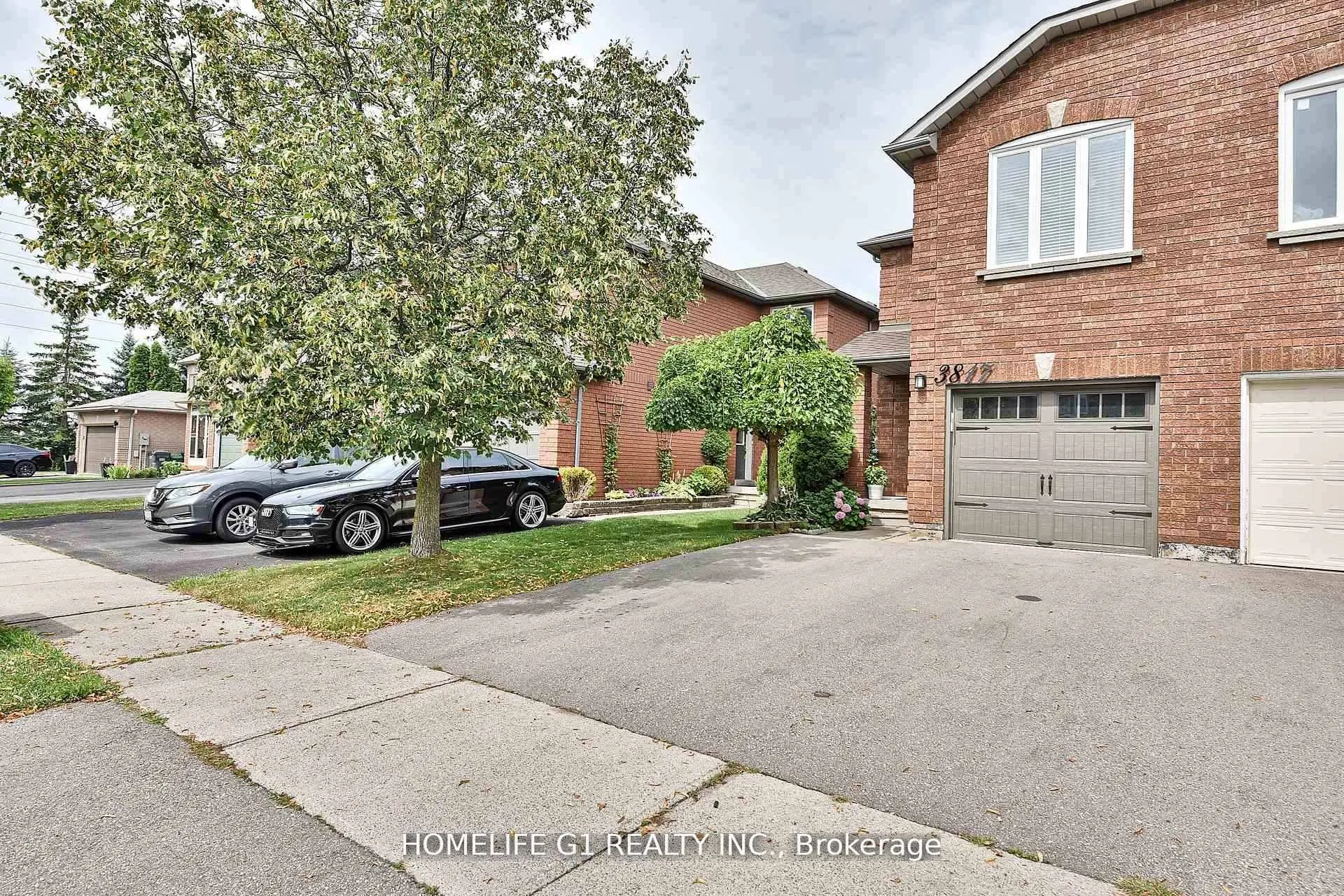 3817 Densbury Drive