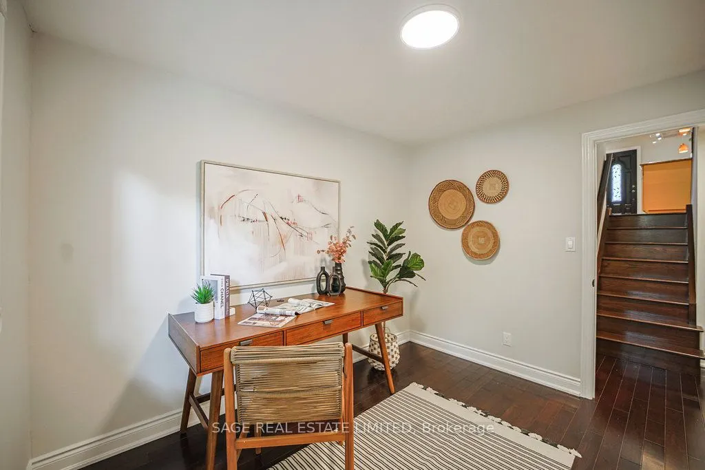 1106 Meredith Avenue