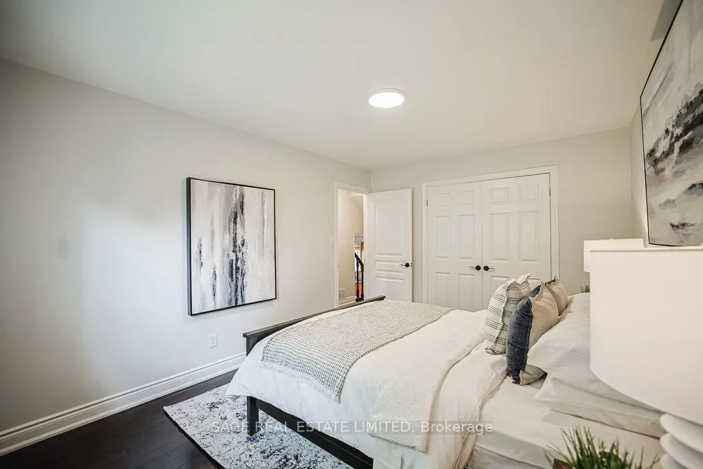 1106 Meredith Avenue