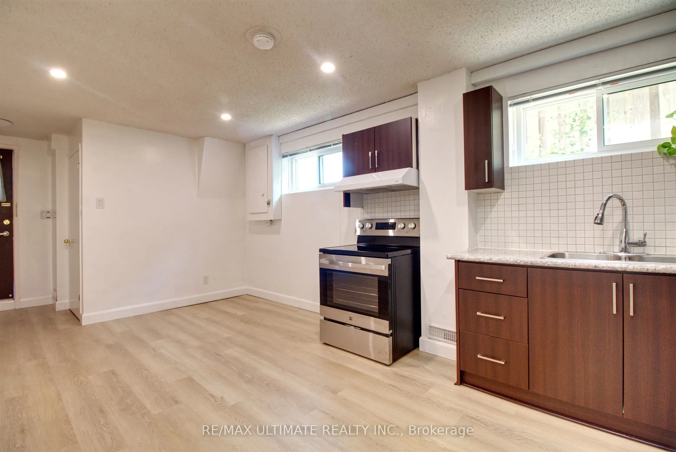 4135 Dunmow Crescent
