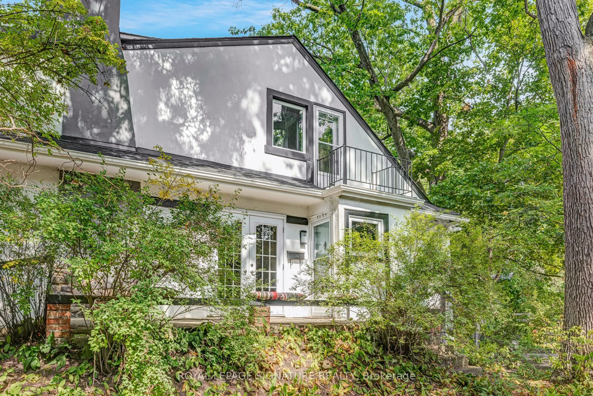 363 Ellis Park Road