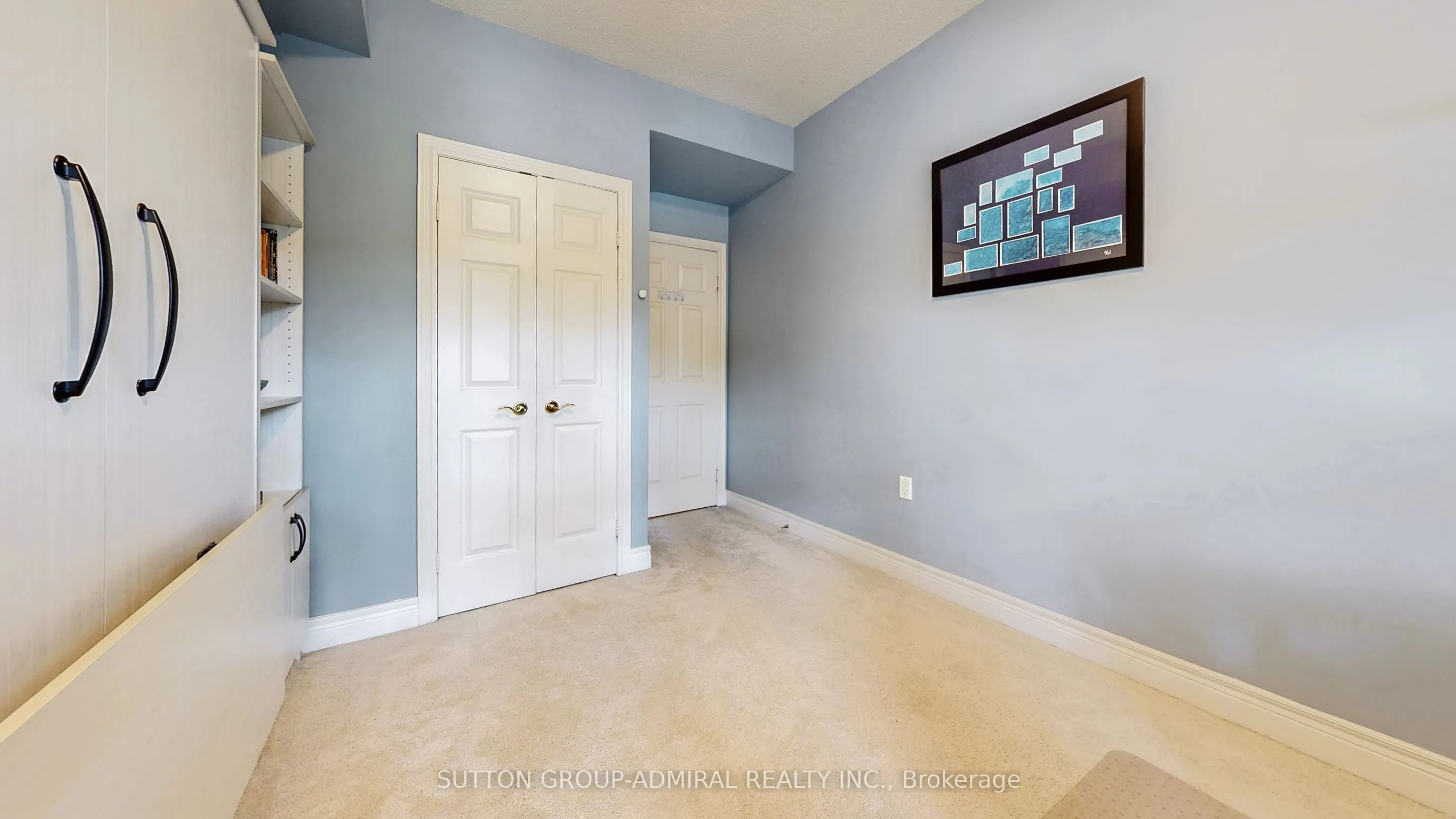 10 Old Mill Trail, #207