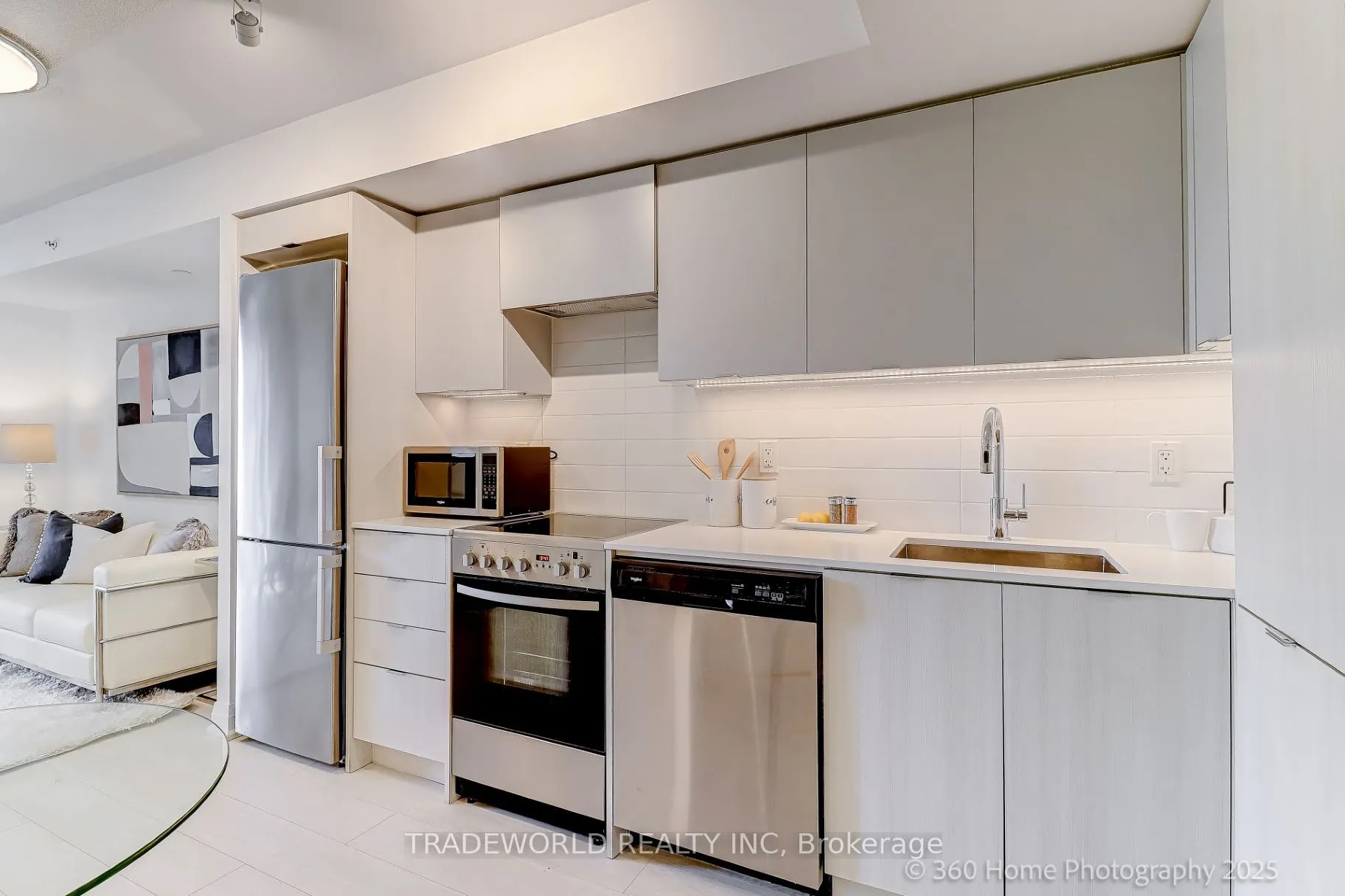 30 Gibbs Road, #703