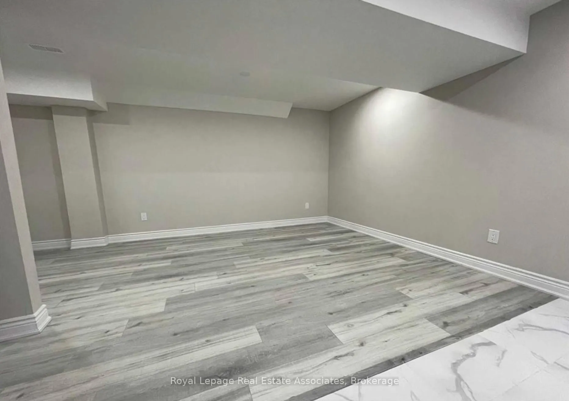 6798 Tassel Crescent, #Basement