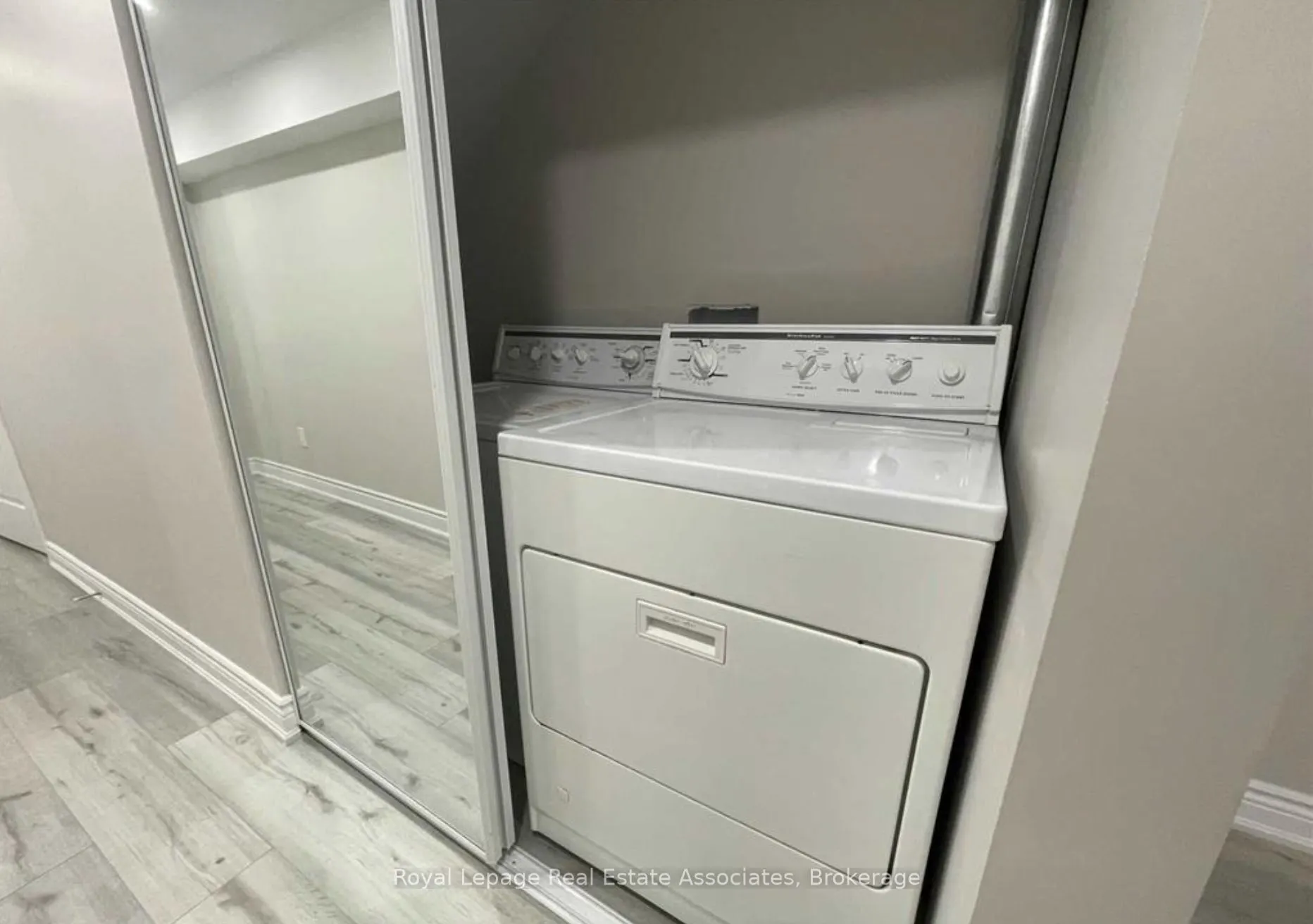 6798 Tassel Crescent, #Basement