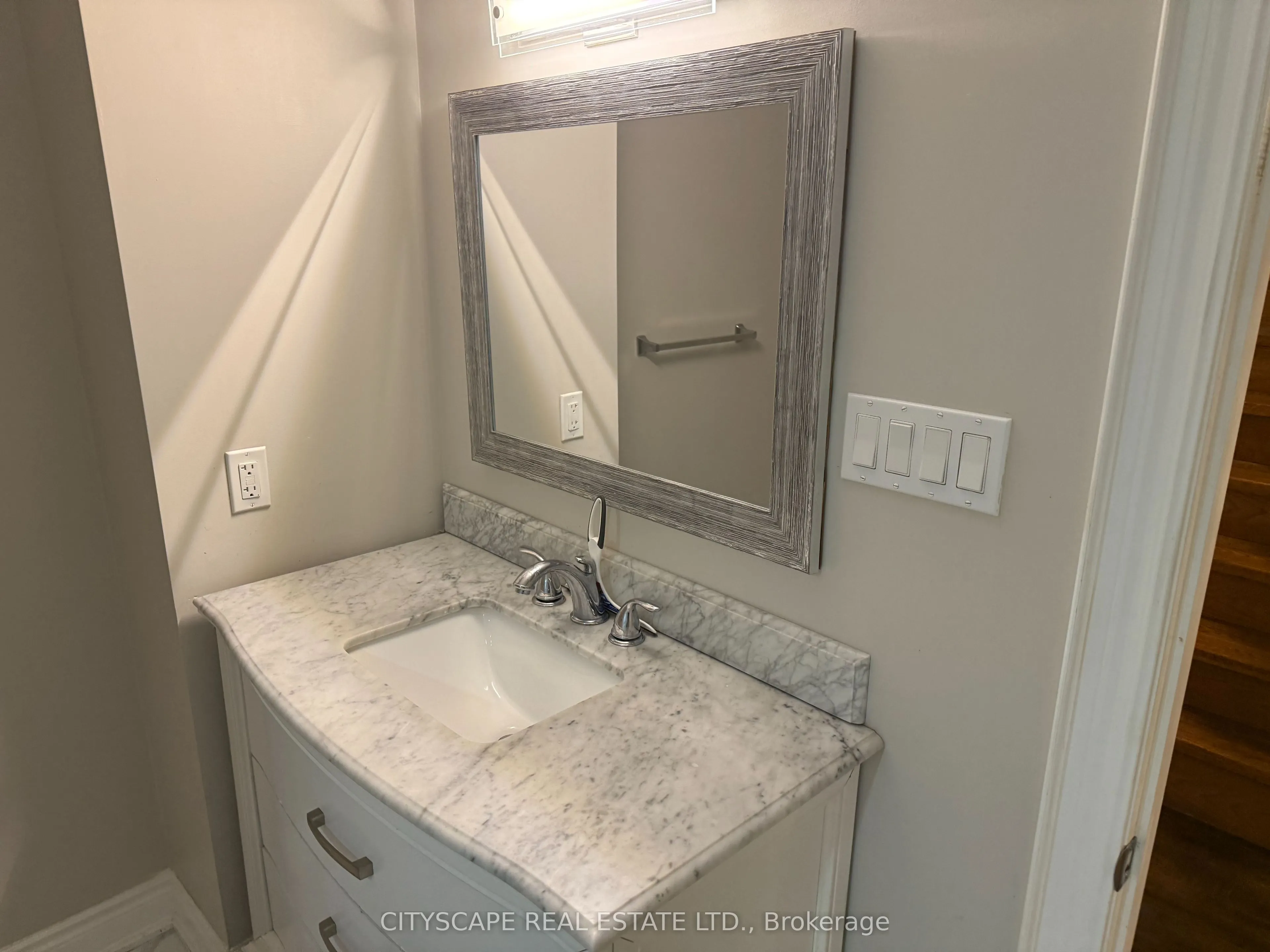 445 Rivermont Road W, #Bsmt