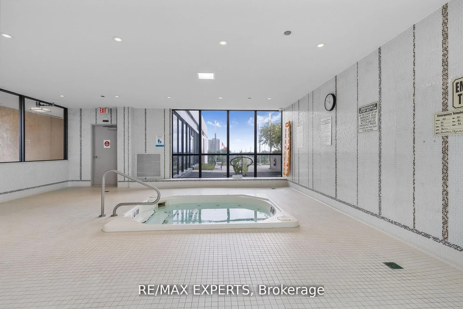75 Eglinton Avenue W, #2408