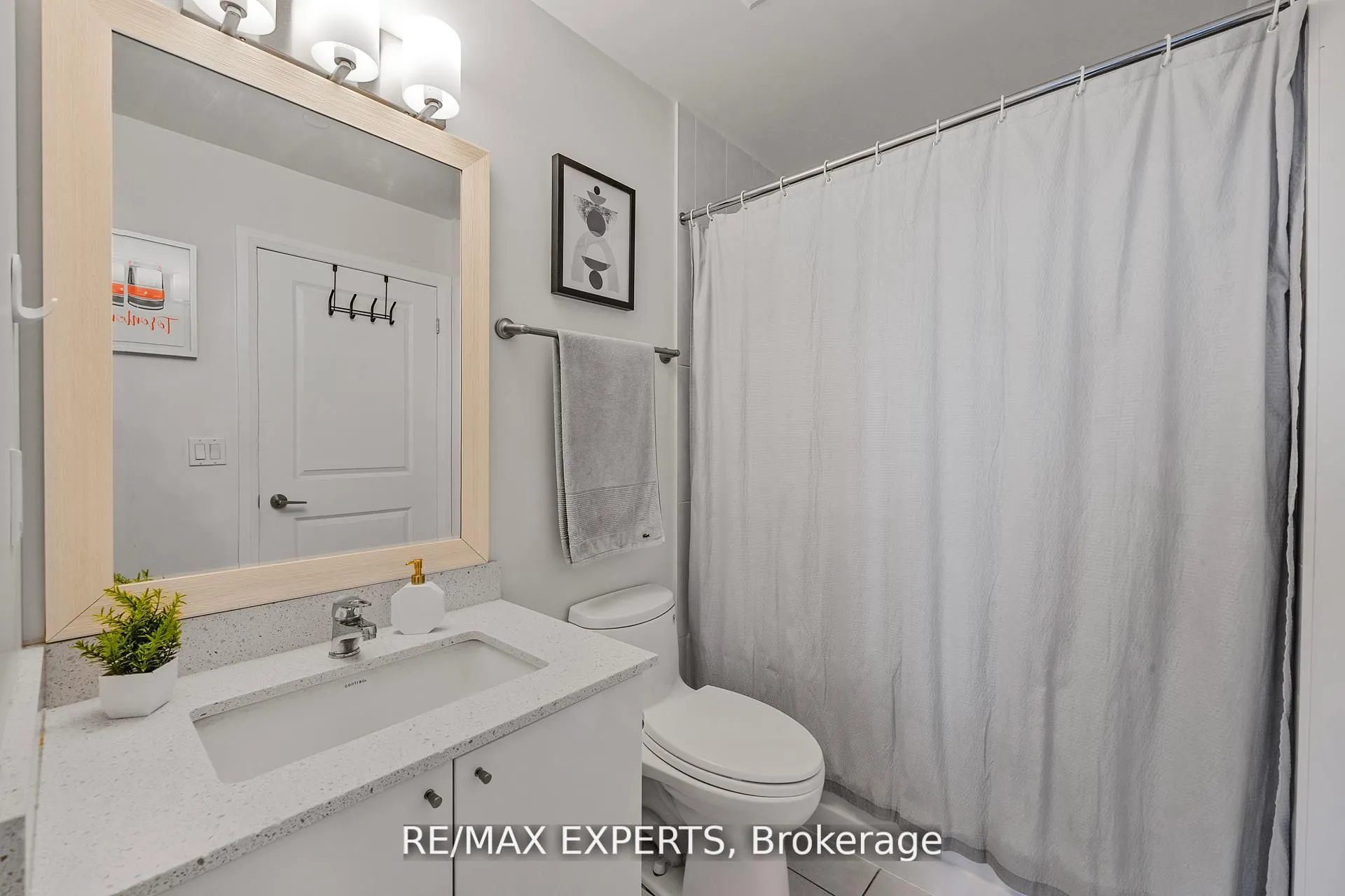 75 Eglinton Avenue W, #2408