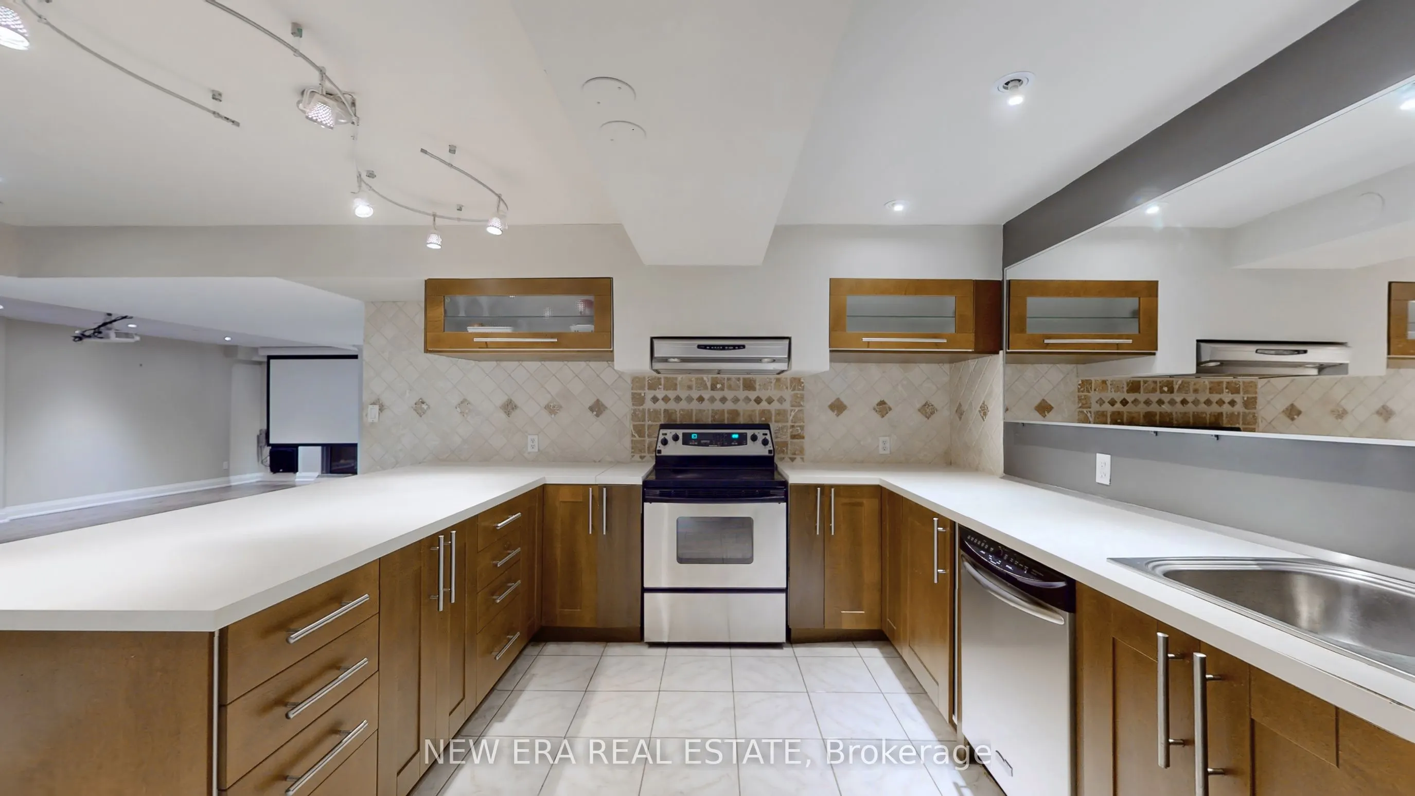 18 Grist Mill Drive