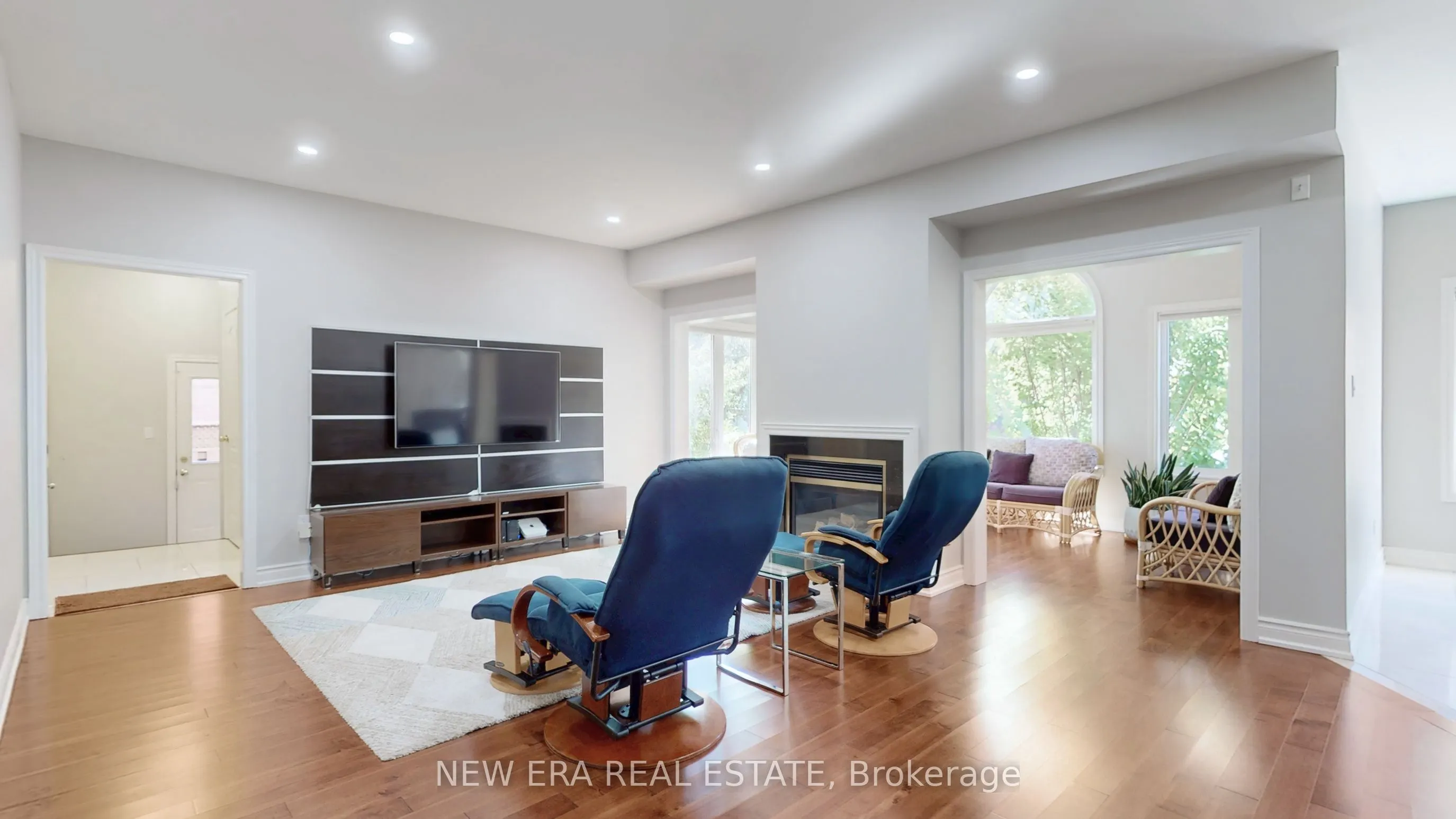 18 Grist Mill Drive