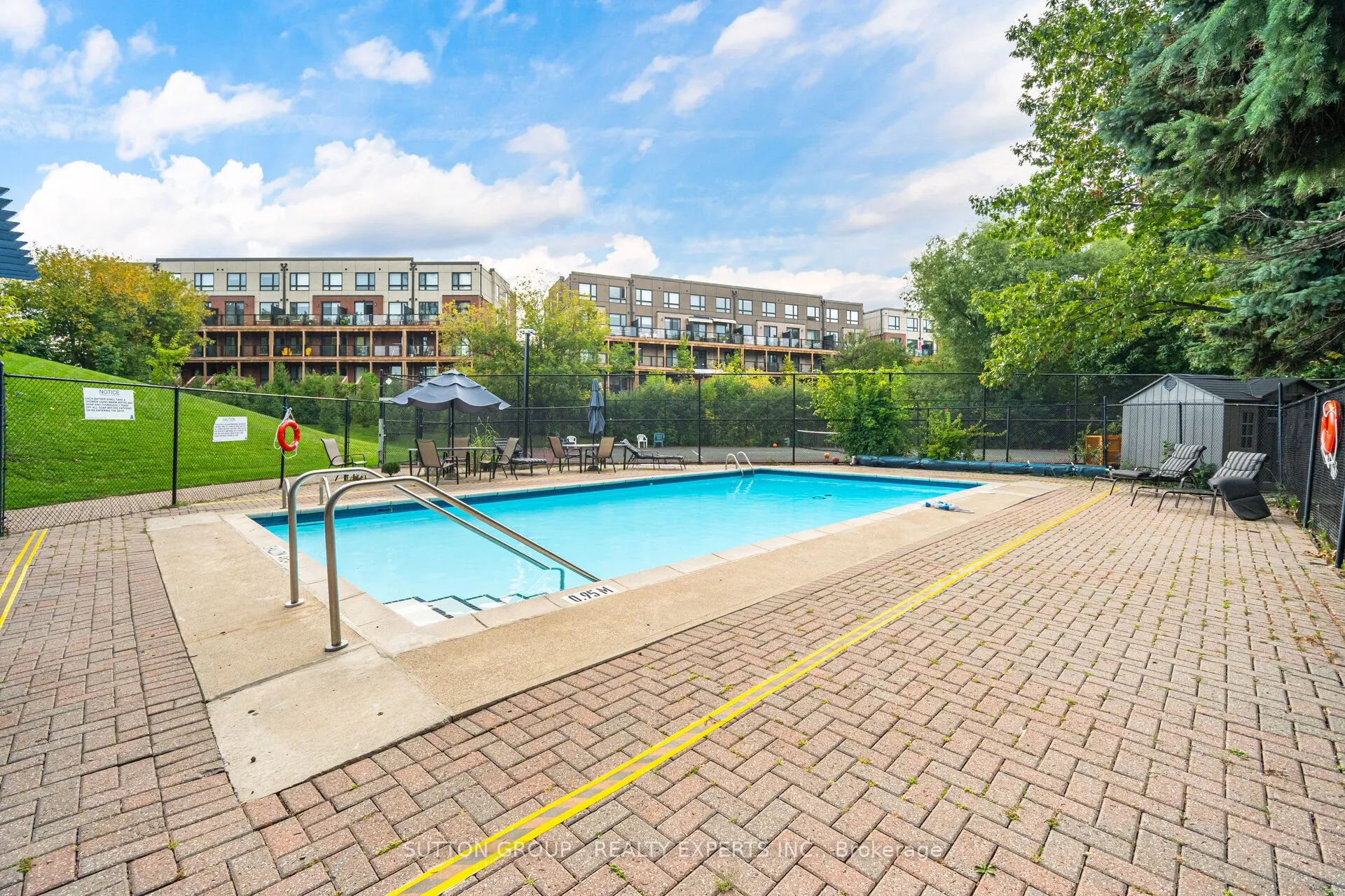 600 Rexdale Boulevard, #LPH2 #1302