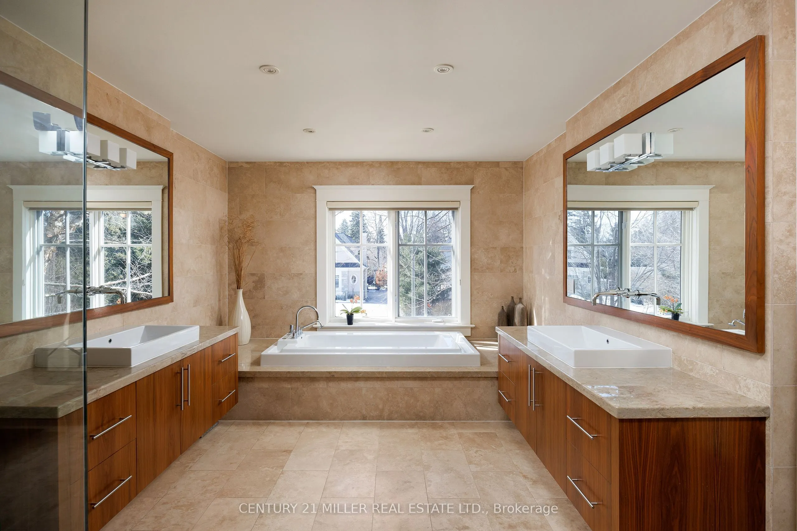 267 Eastcourt Road