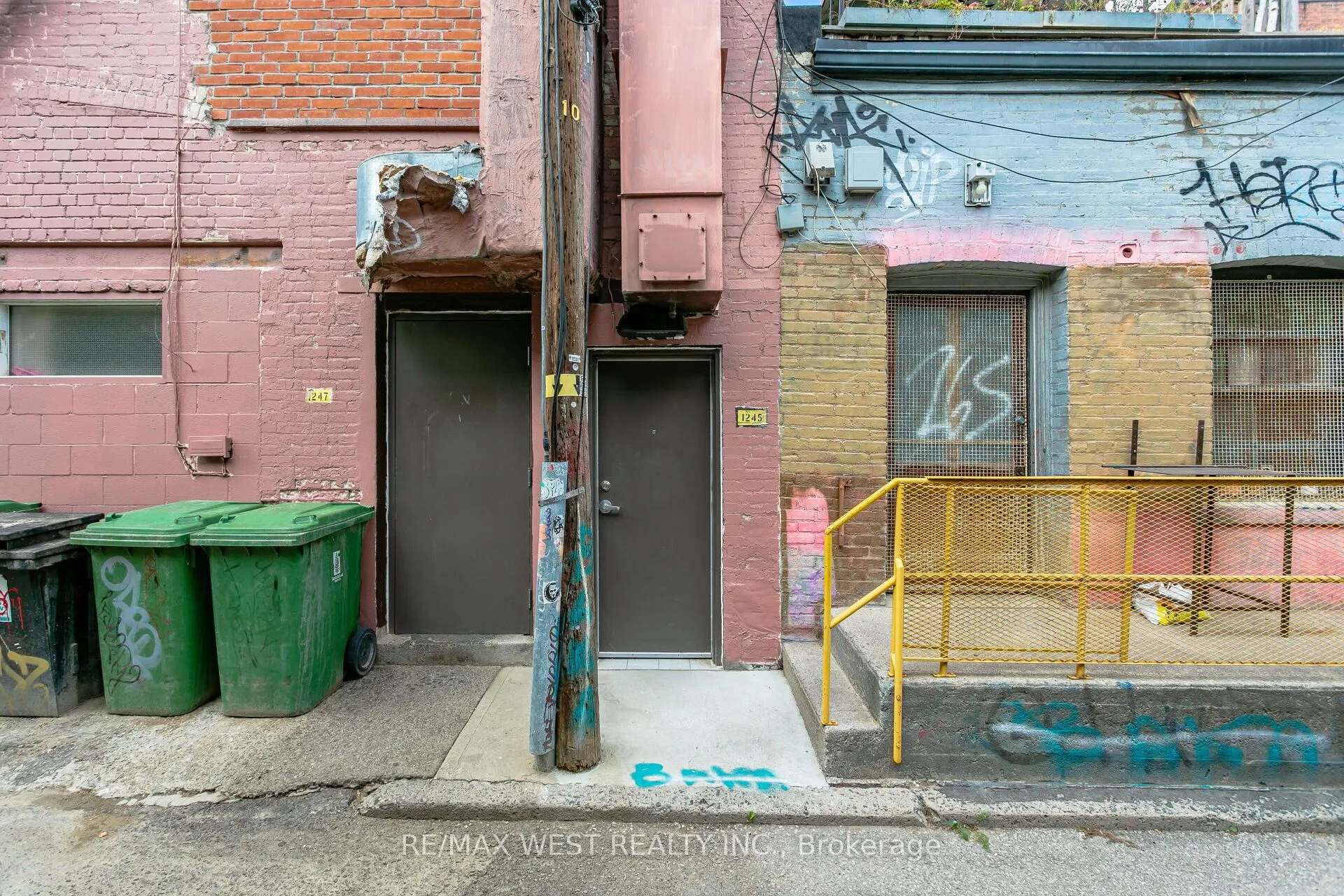1249 Queen Street W, #2nd Fl. Rear