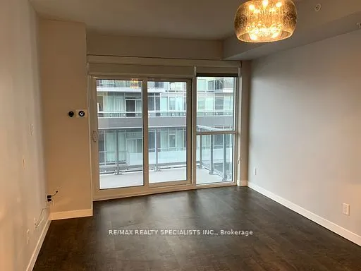 2081 Fairview Street SW, #1802