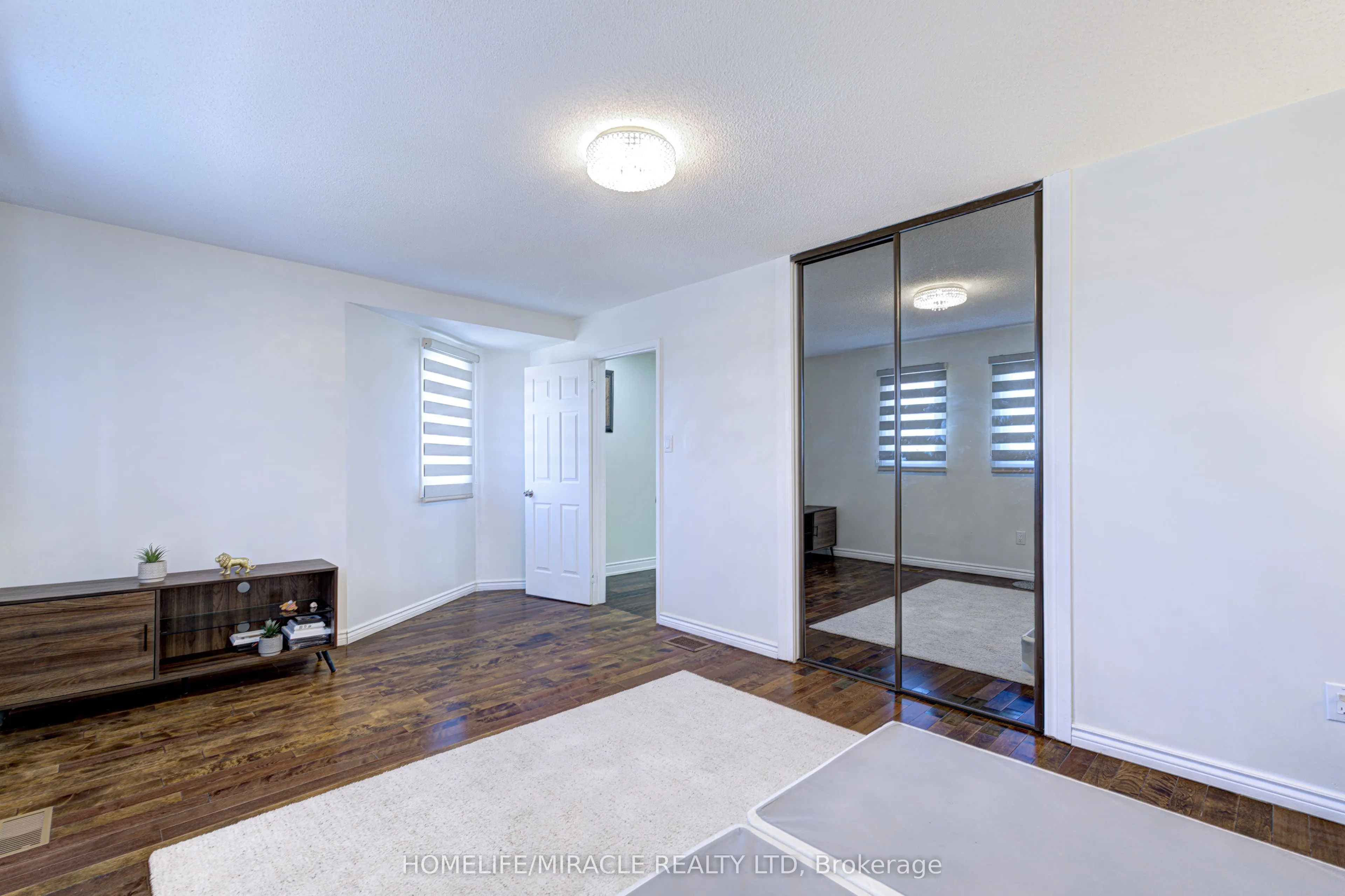 55 Castlehill Road