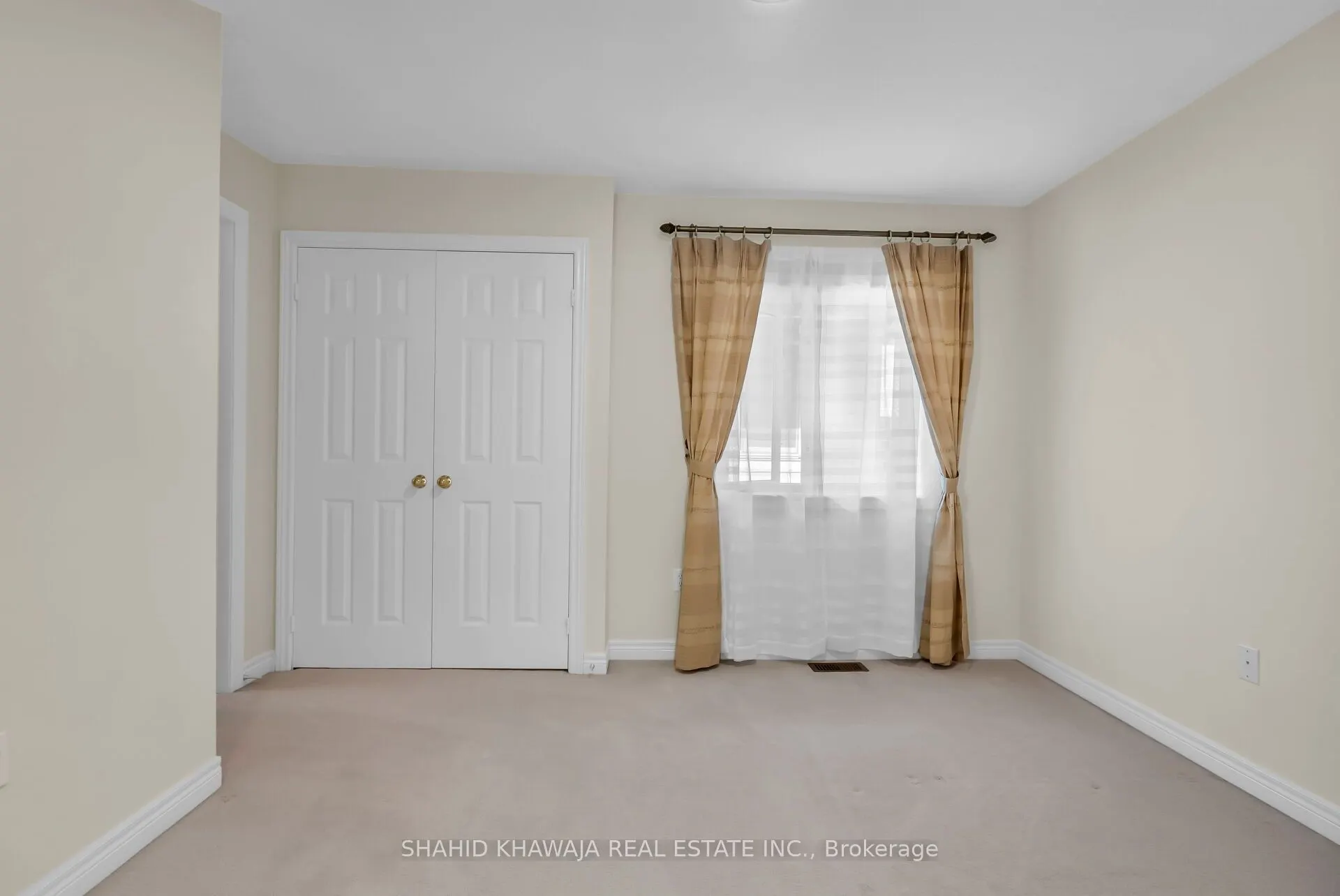 1546 Portsmouth Place