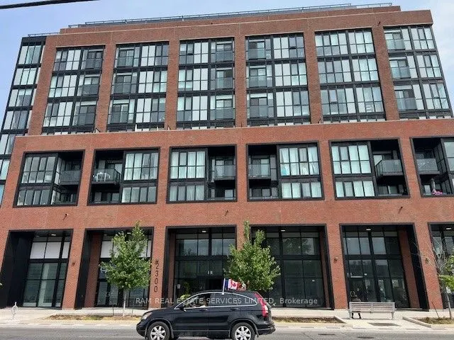 2300 st clair Avenue W, #627