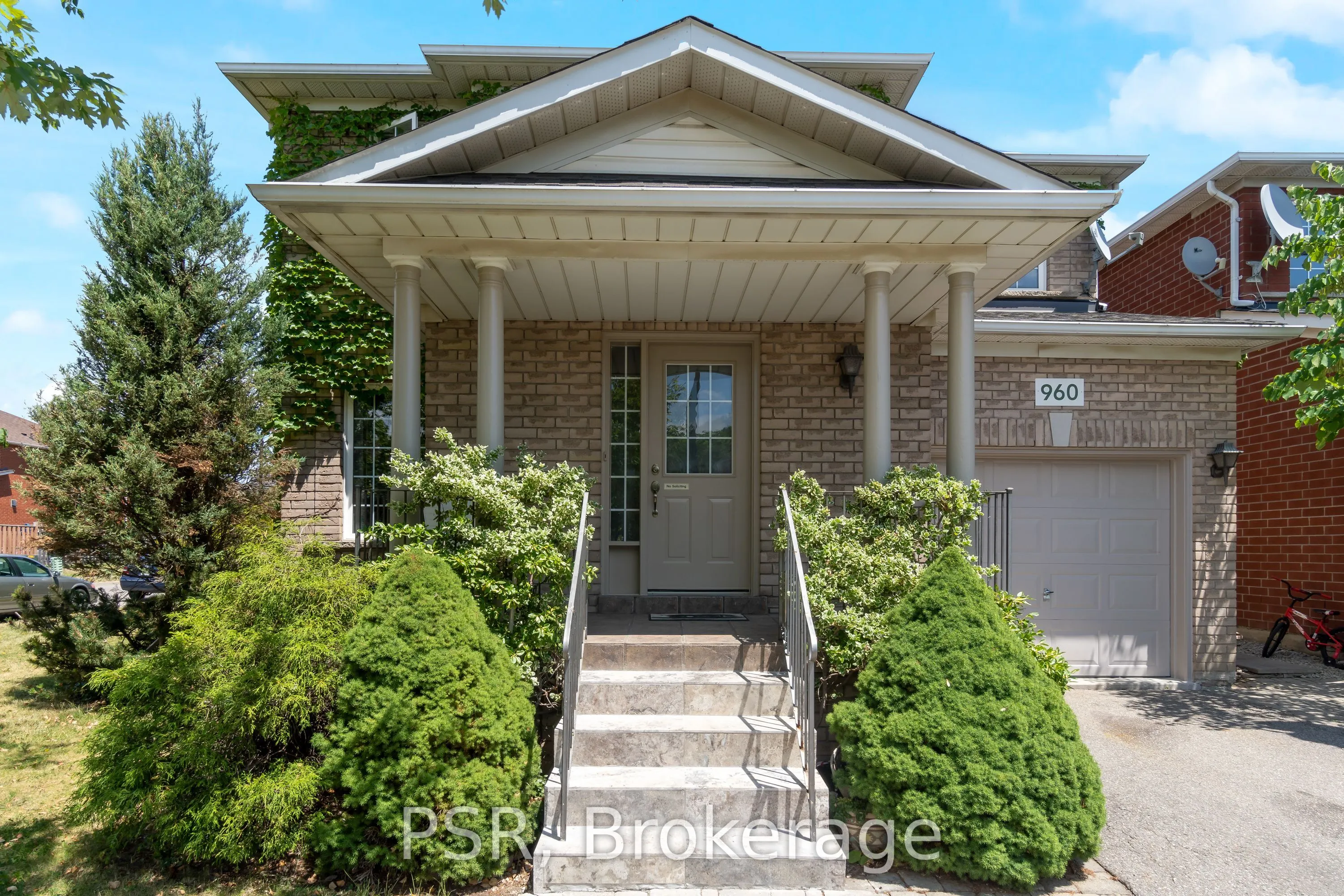 960 Fielder Drive