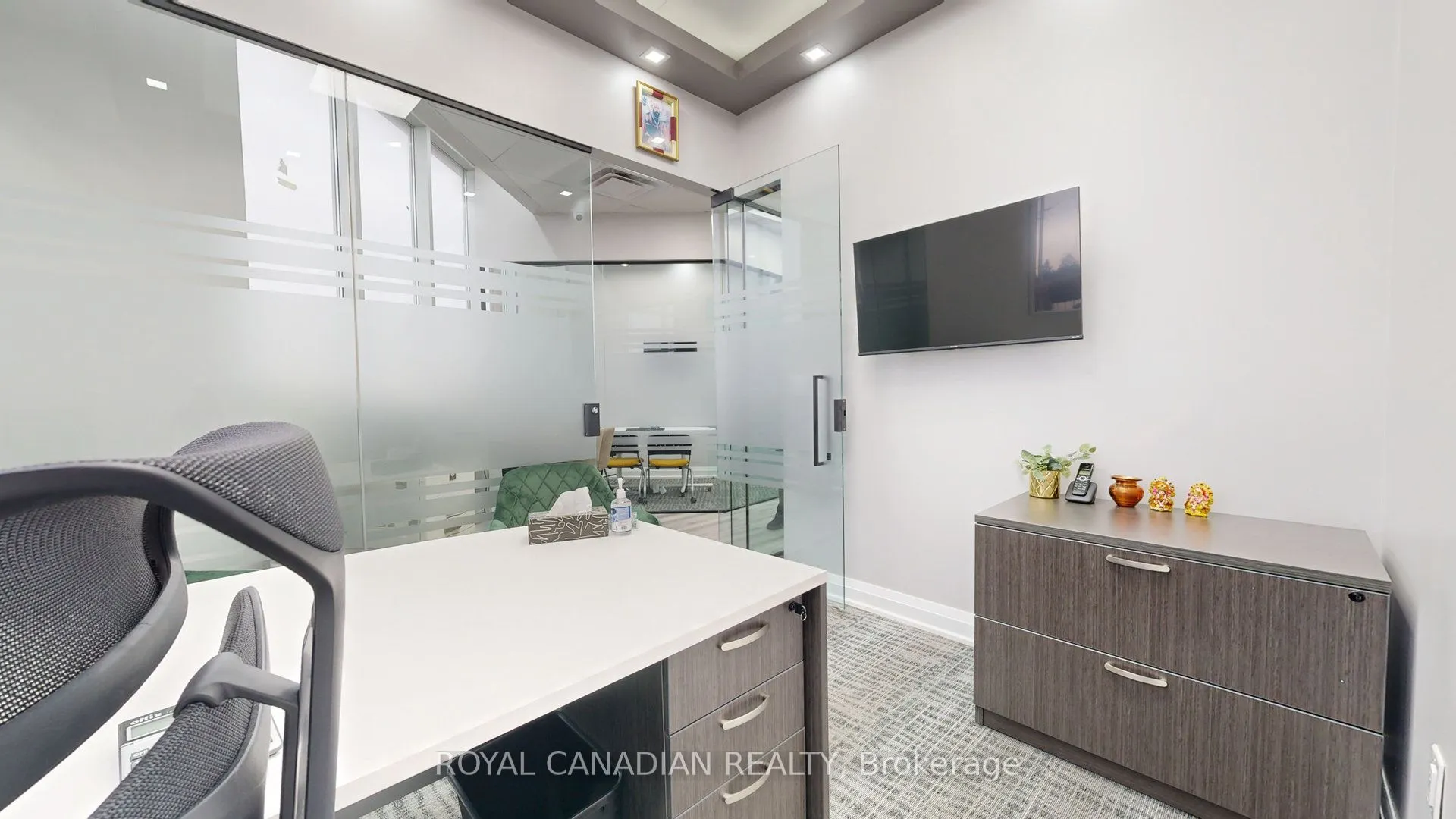 6475 Mayfield Road, #202