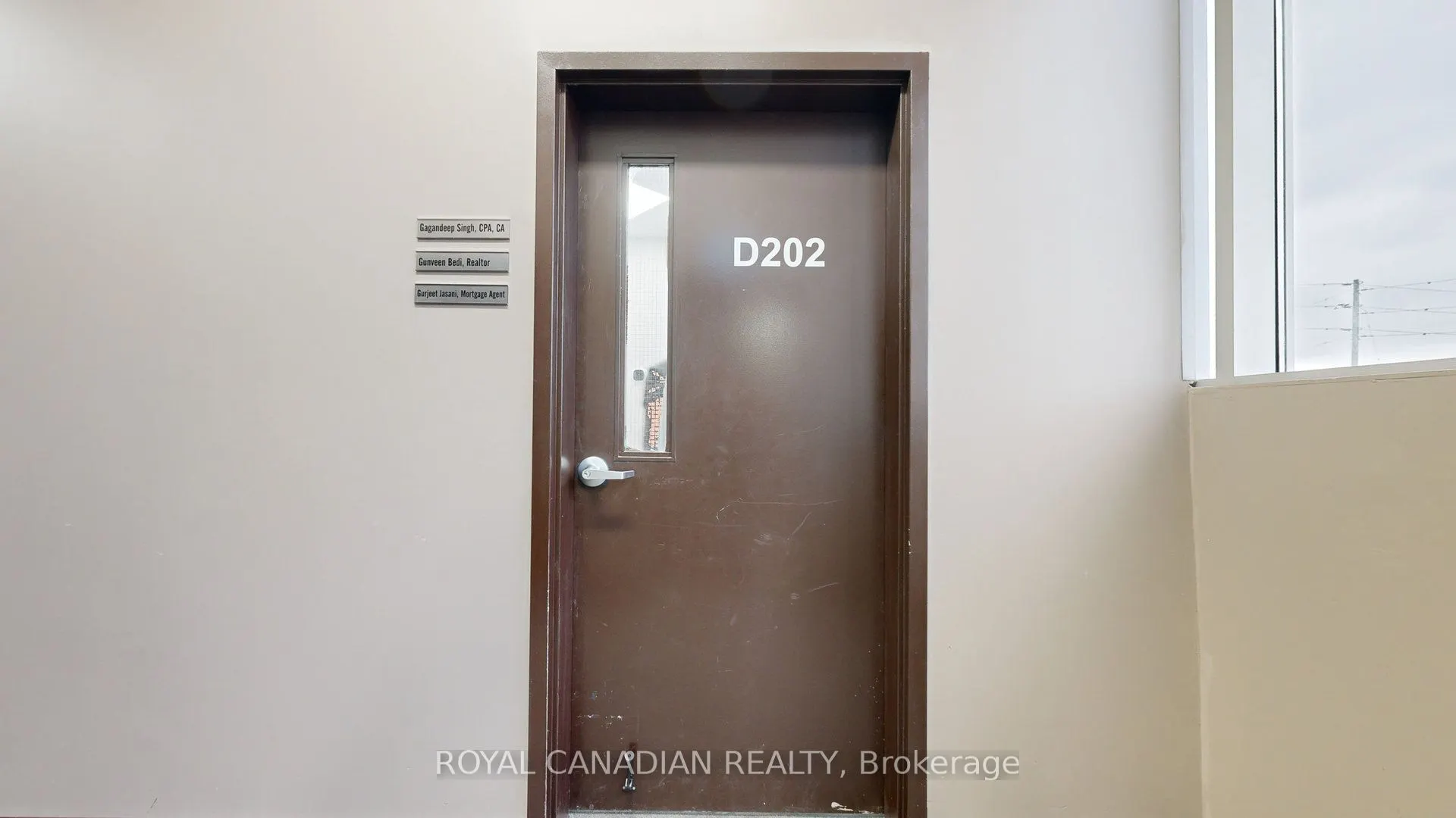 6475 Mayfield Road, #202