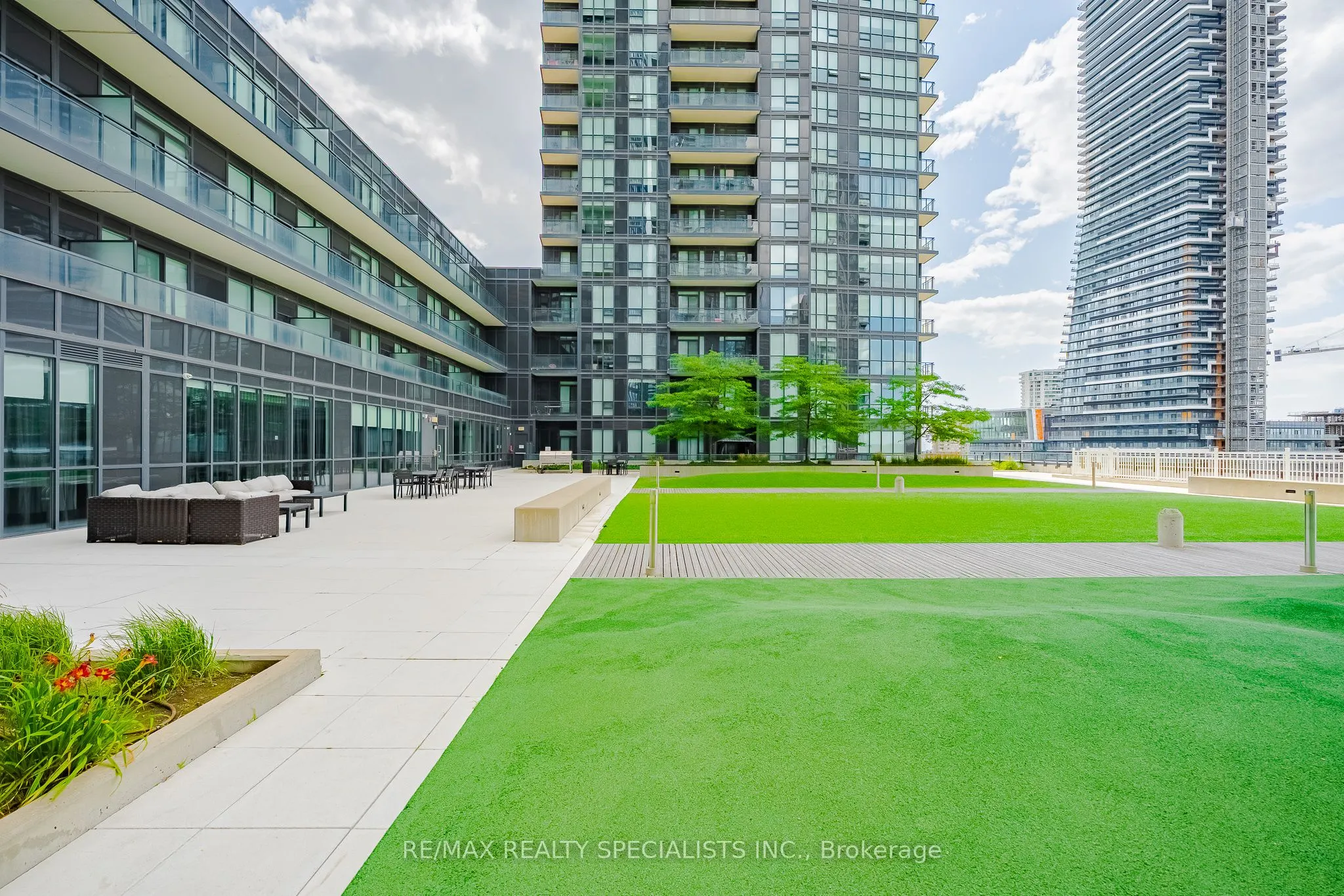 510 Curran Place, #408