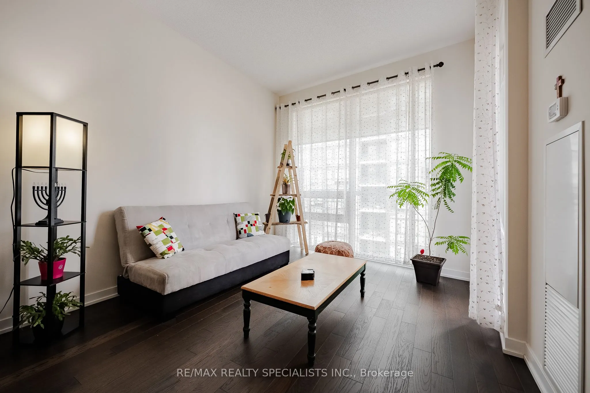 510 Curran Place, #408
