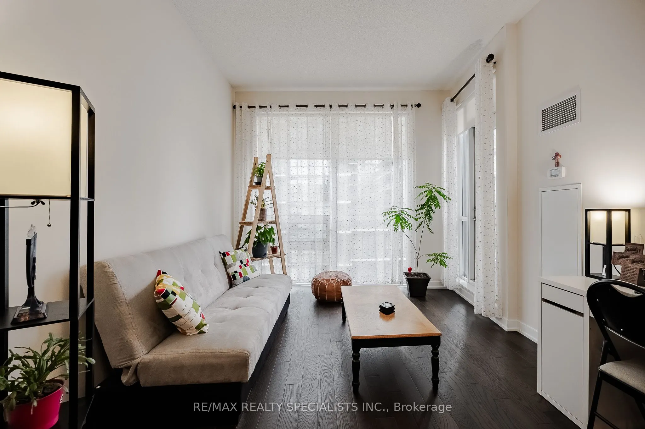 510 Curran Place, #408