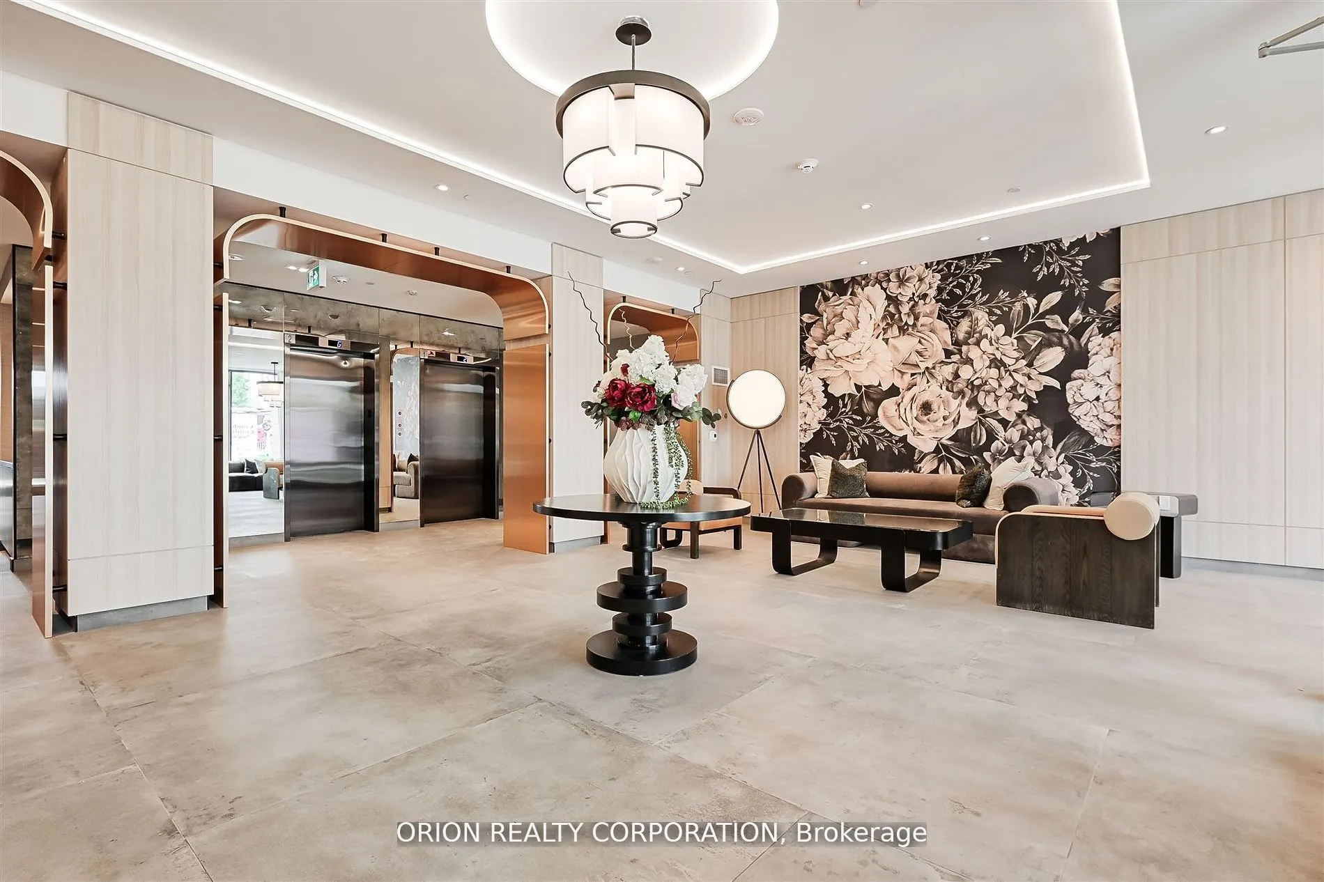 556 Marlee Avenue, #311