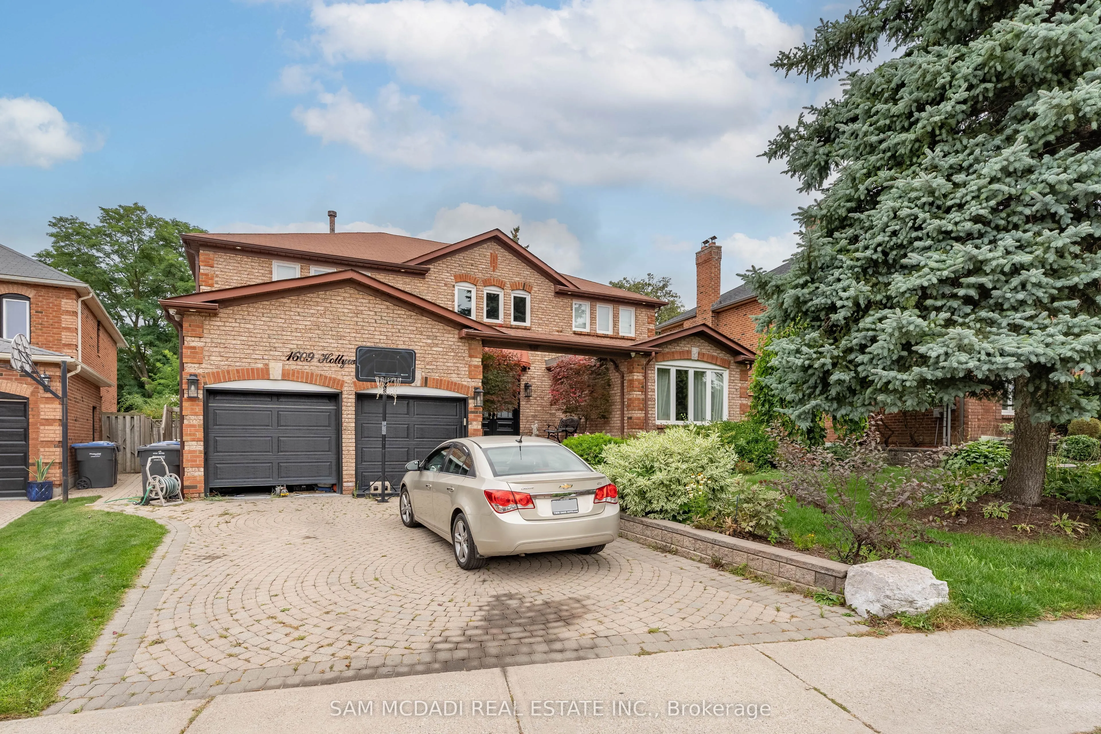 1609 Hollywell Avenue, #Lower