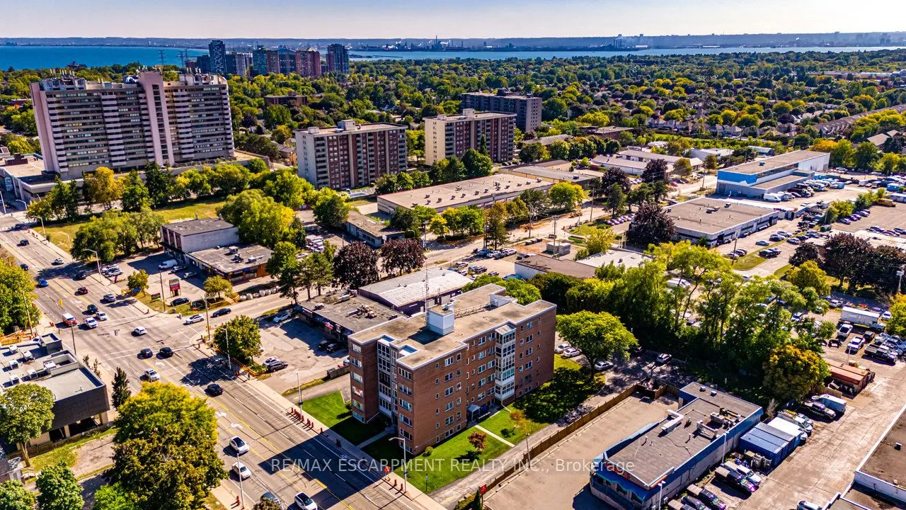 824 Brant Street, #8