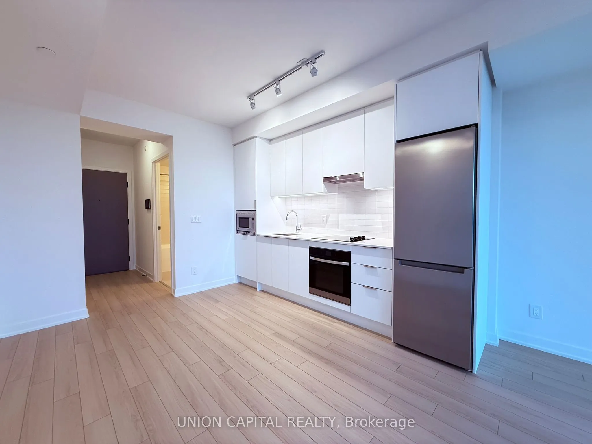 3079 Trafalgar Road, #1506