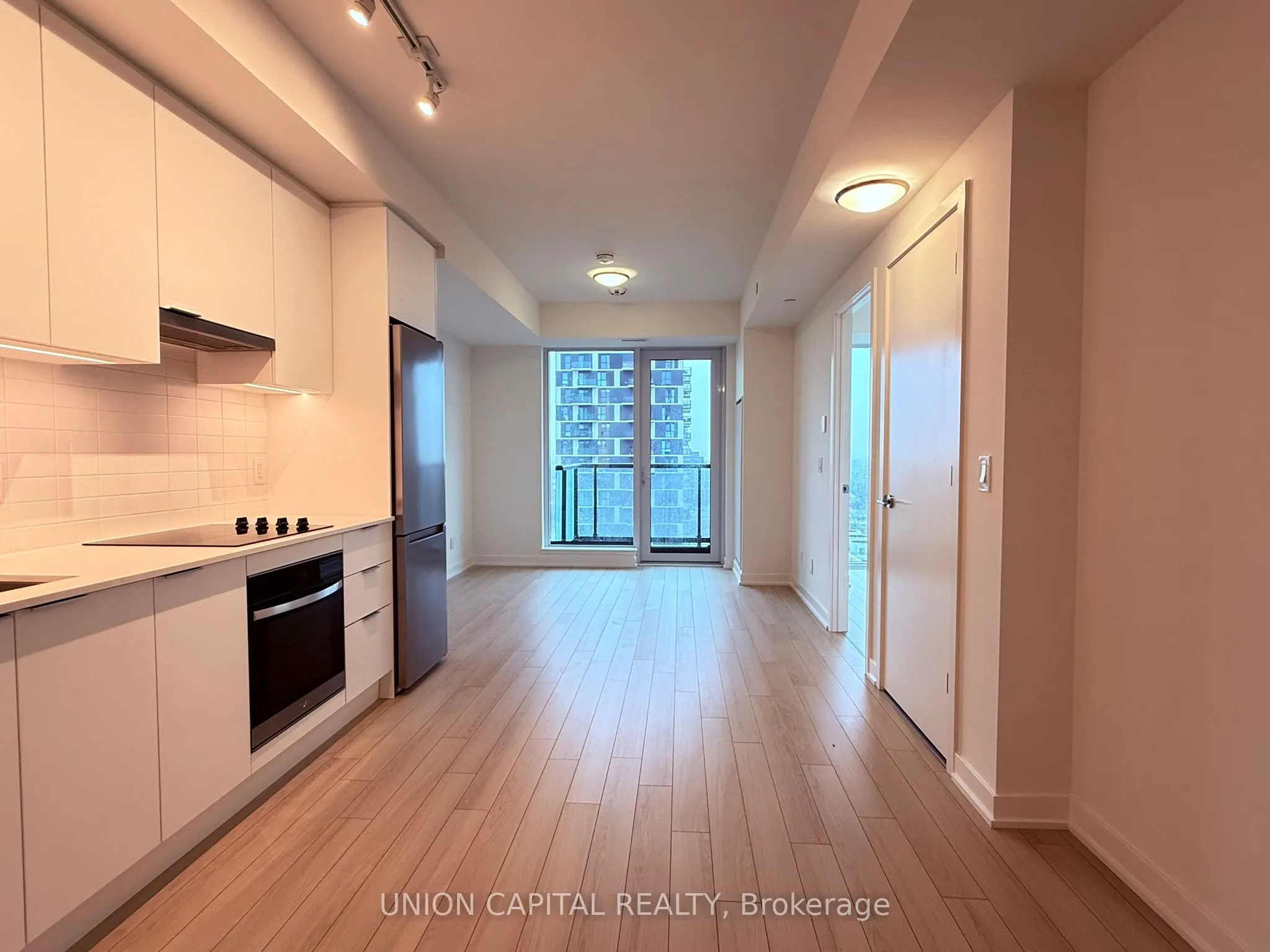 3079 Trafalgar Road, #1506
