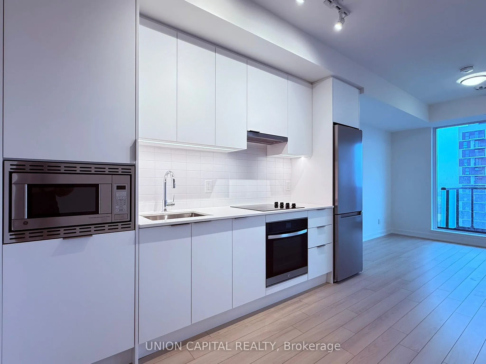 3079 Trafalgar Road, #1506