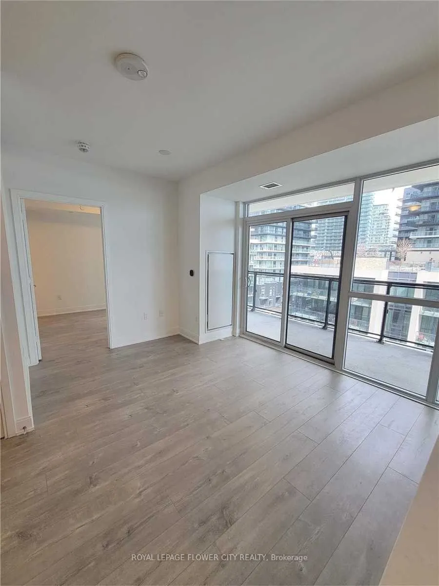 65 ANNIE CRAIG Drive, #705