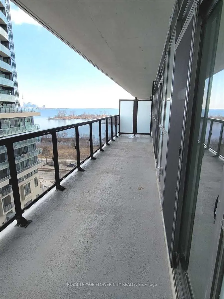 65 ANNIE CRAIG Drive, #705