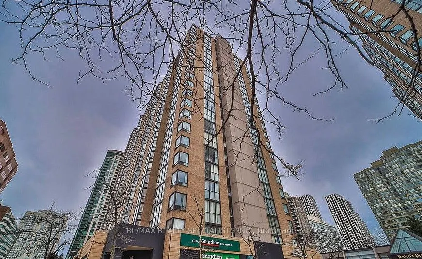 265 Enfield Place, #2011