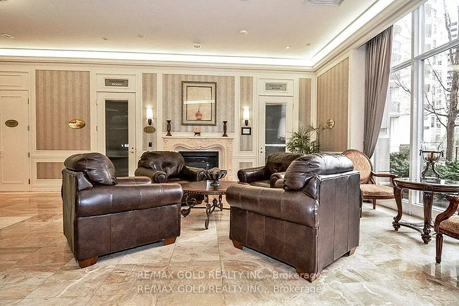 35 Kingsbridge Garden, #3205