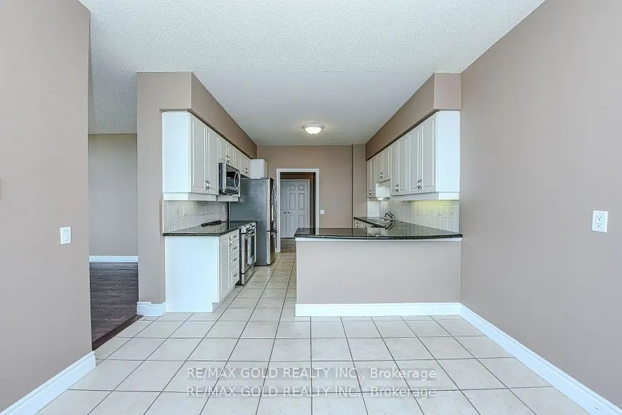 35 Kingsbridge Garden, #3205