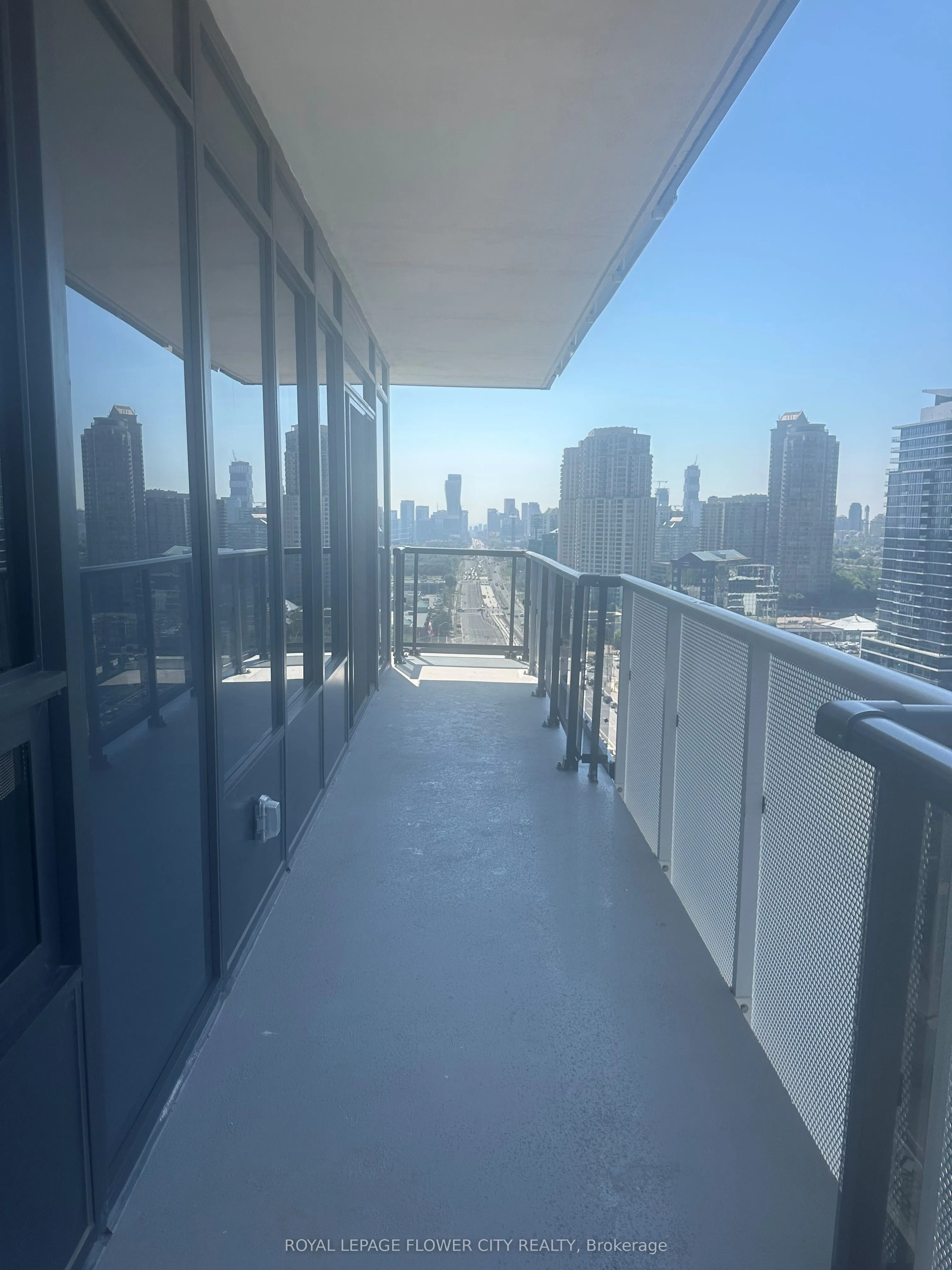 5105 Hurontario Street, #1505