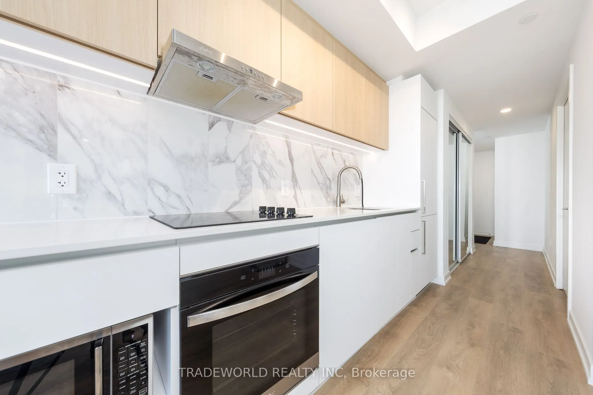 1100 Sheppard Avenue W, #826
