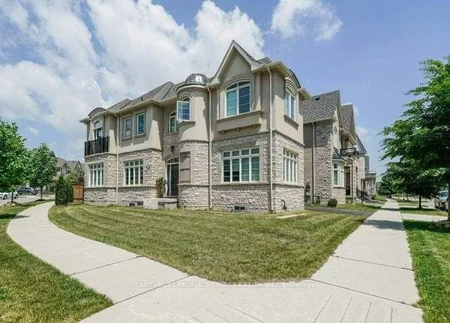 3227 Kingsholm Drive